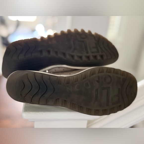 Fly London York sandal-like new. Borgogna silver and off white - Picture 8 of 8